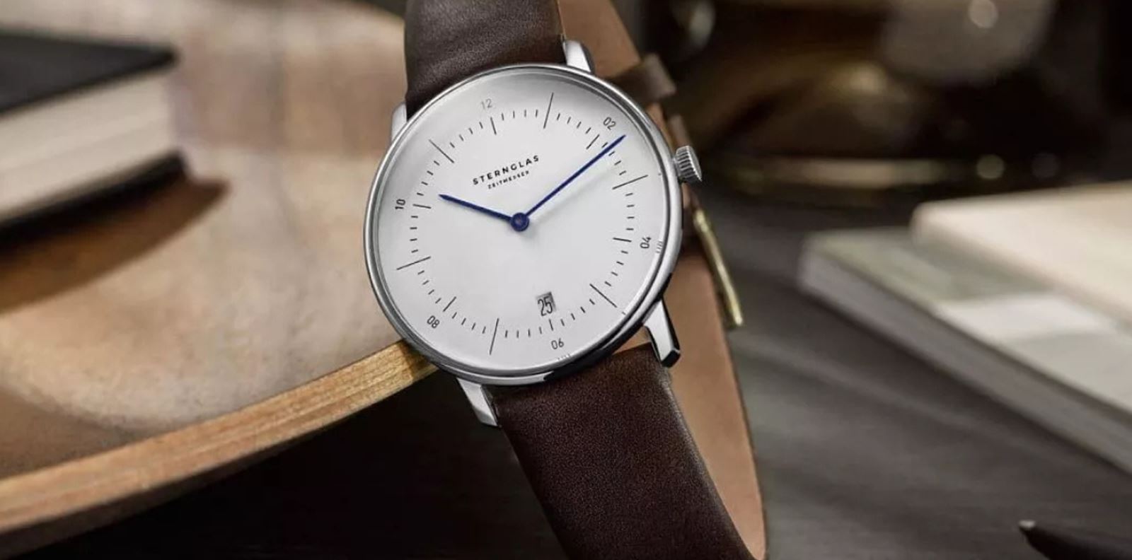 Часовници Sternglas: немска простота, вдъхновена от Баухаус