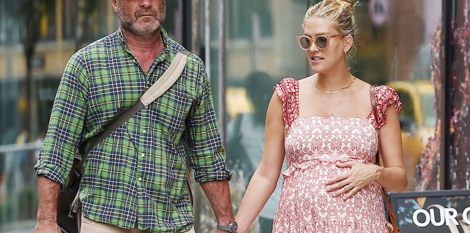 Актьорът Лив Шрайбър стана баща