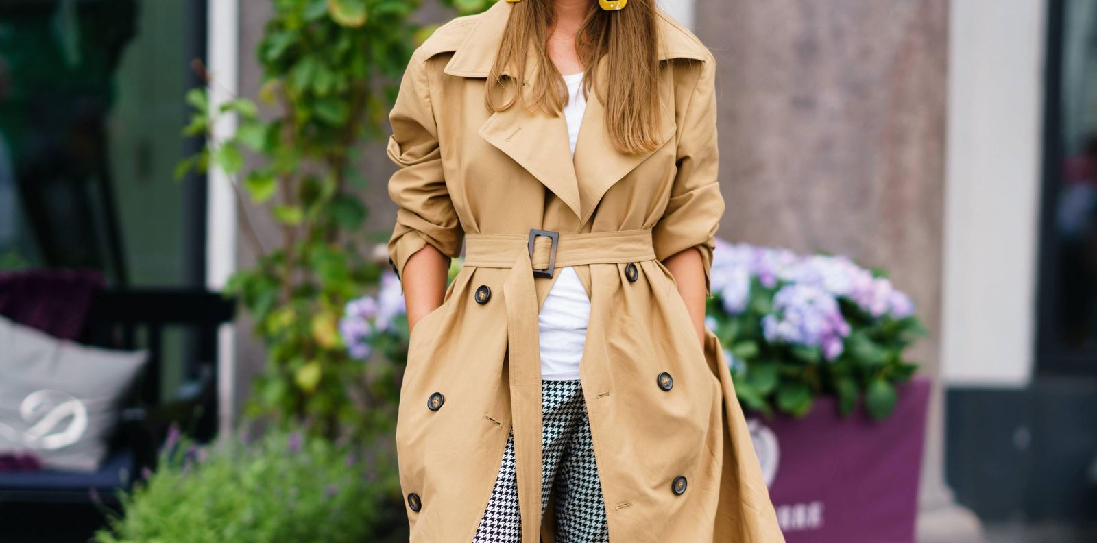 20+4 идеи как да носите тренч тази пролет