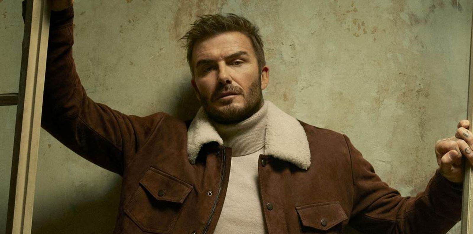 Дейвид Бекъм с нова визия за BOSS в кампанията есен/зима 2025