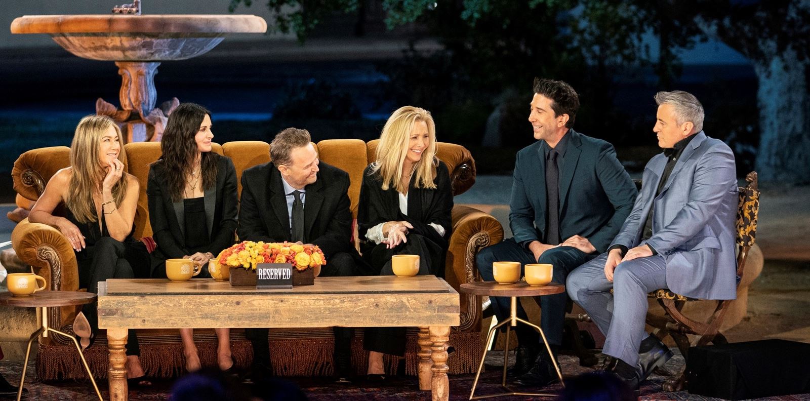 Зад кулисите на "Приятели: Отново заедно"