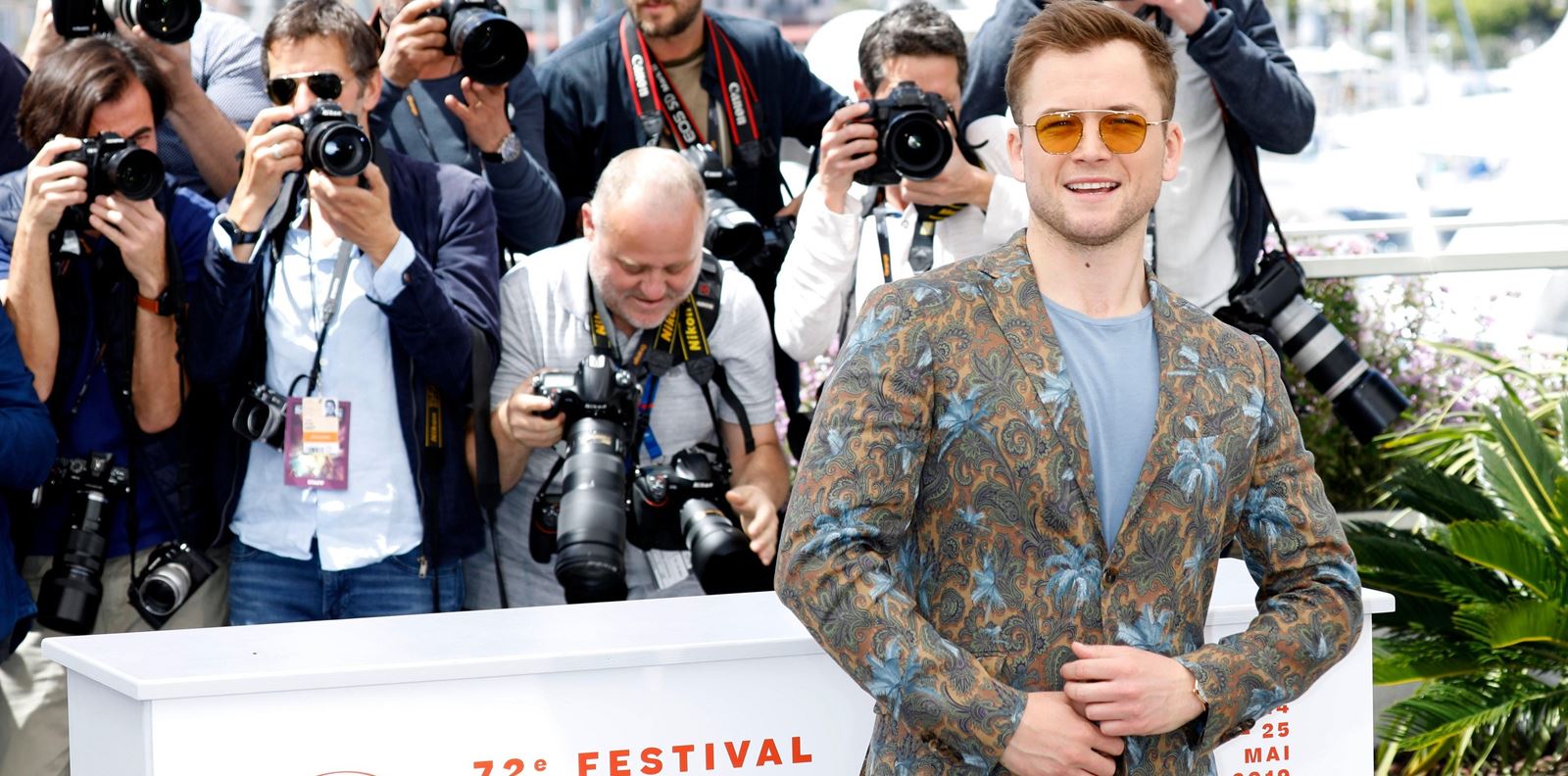 Знаехте ли, че Тарън Еджъртън е израснал в...