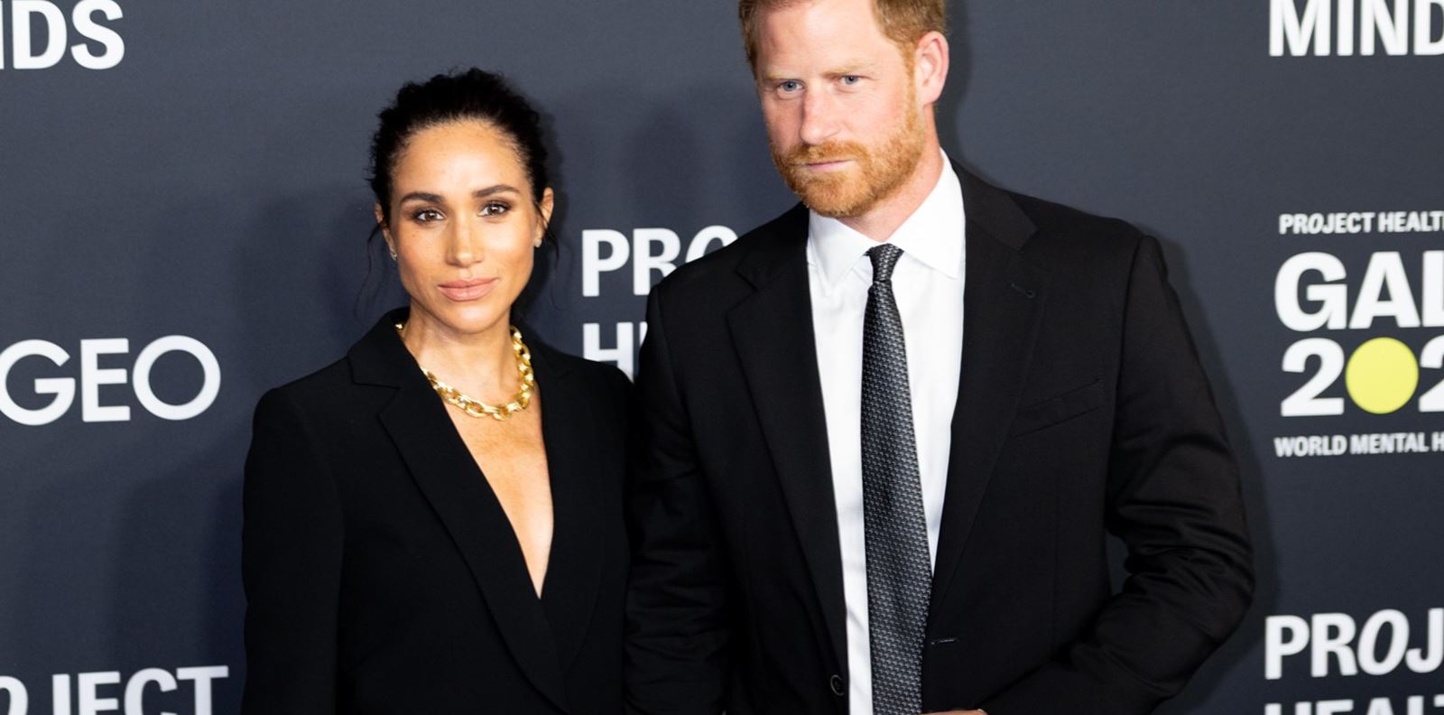 Хари и Меган бяха отличени с награда за хуманитарна дейност