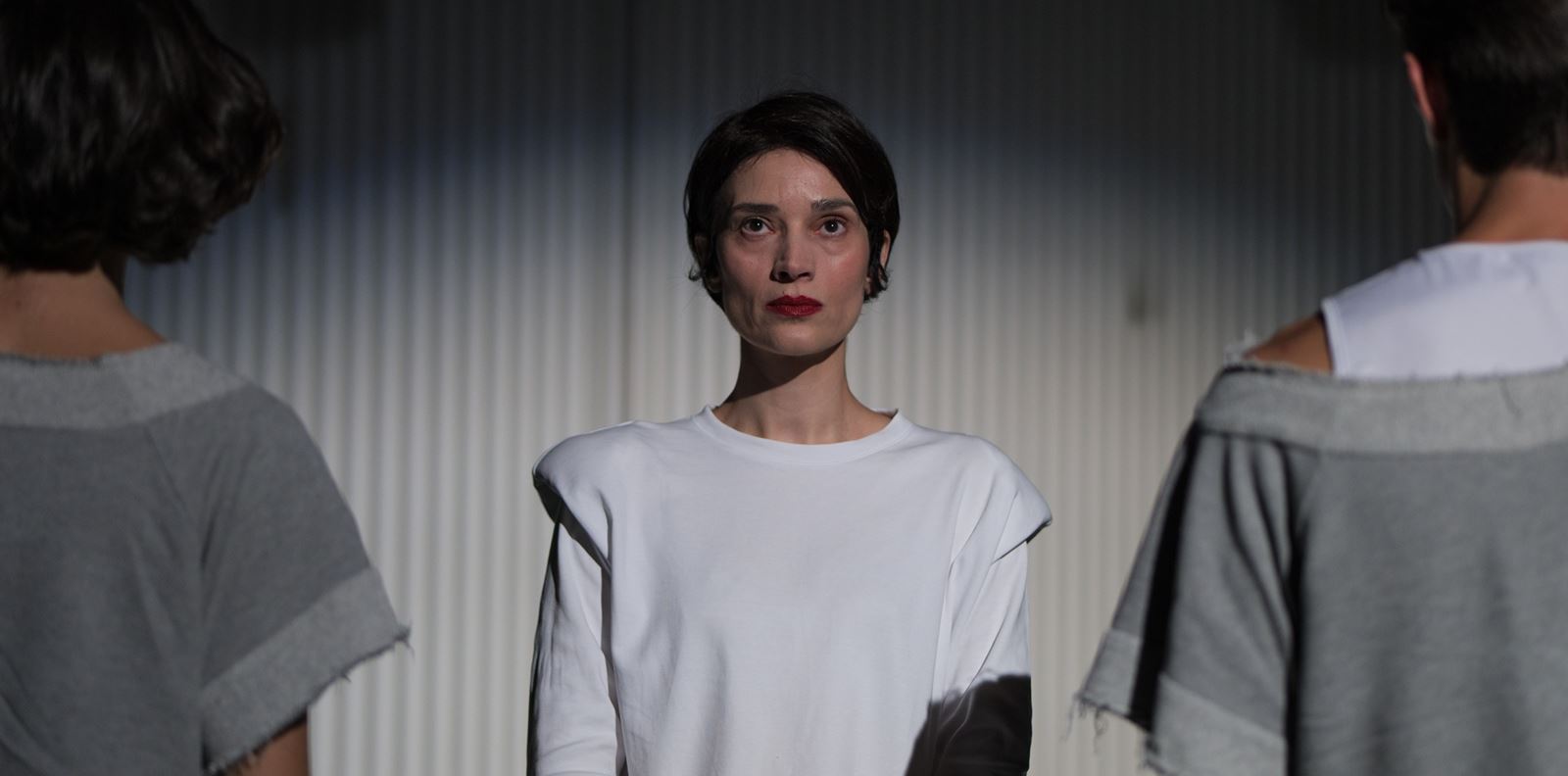 &quot;Ефектът&quot; предизвика дълги аплодисменти на премиерата в София