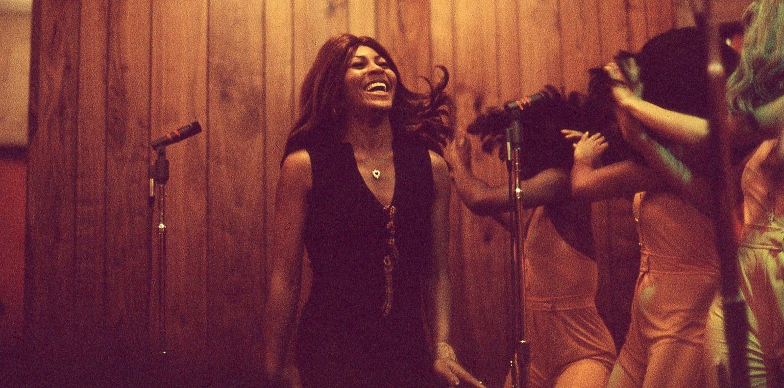 "Тина": Откровен и интимен портрет на живота на Тина Търнър