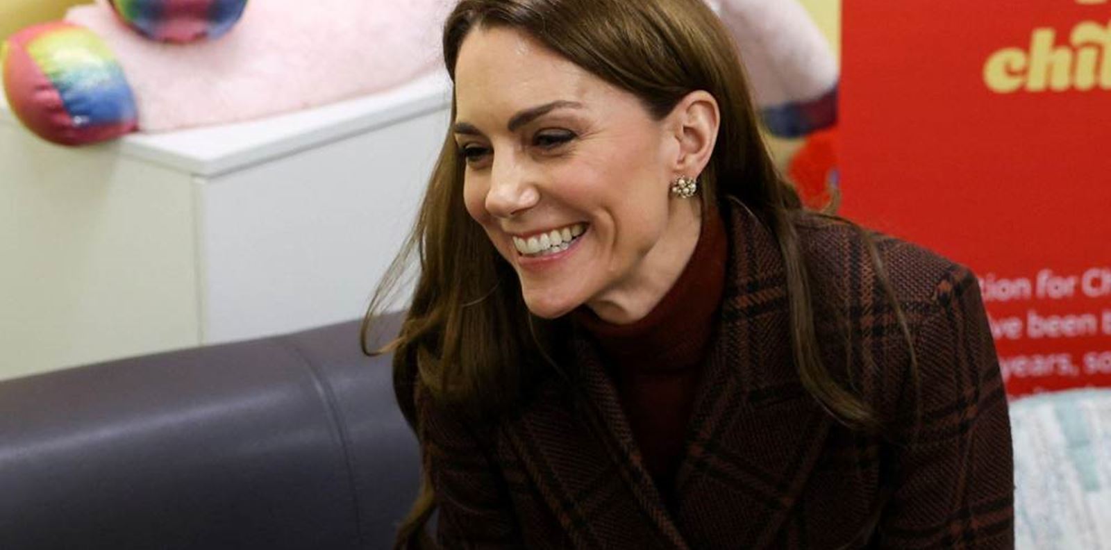 Кейт Мидълтън се срещна с майки в затвора