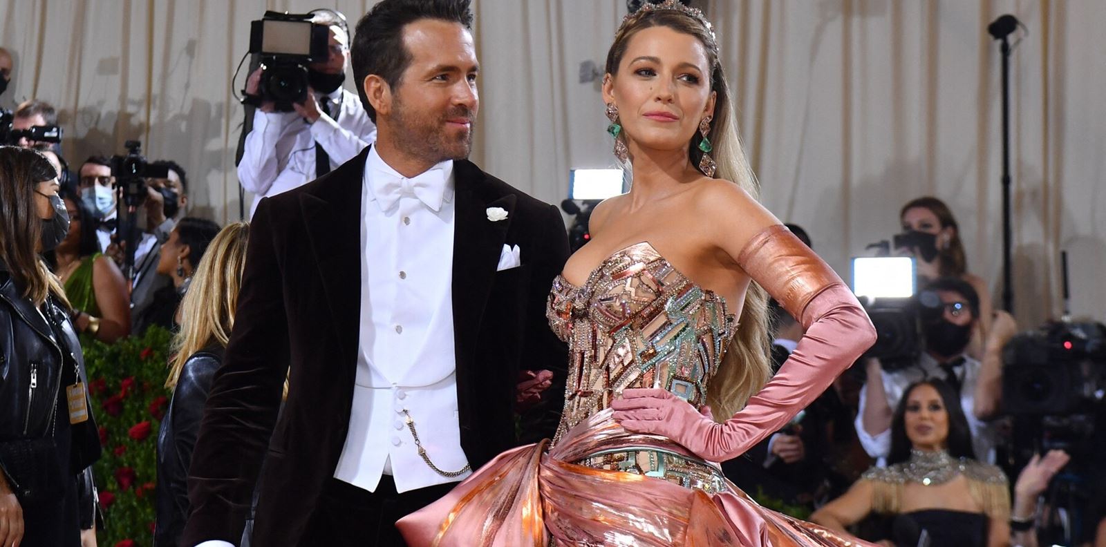 Защо Блейк Лайвли пропусна Met Gala?