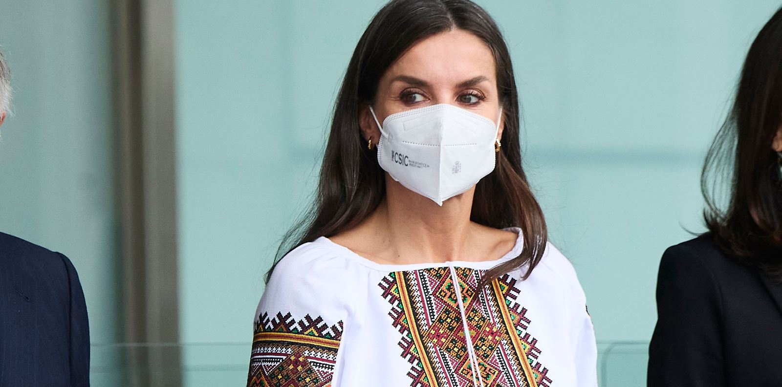 с(Т)илната позиция на първите дами