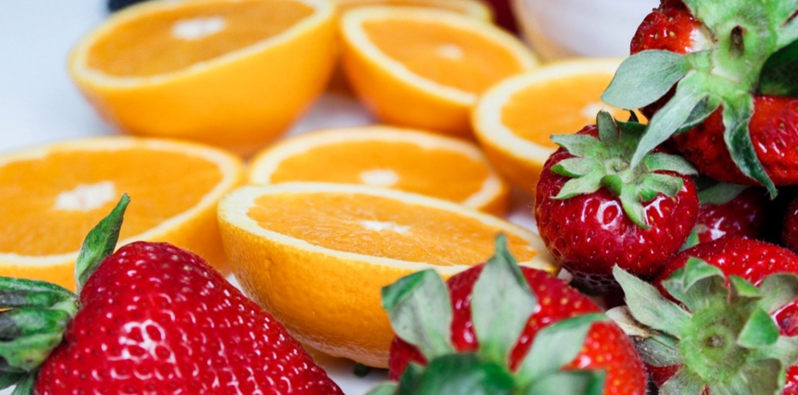 Кои витамини и минерали ще облекчат алергиите ни през лятото?