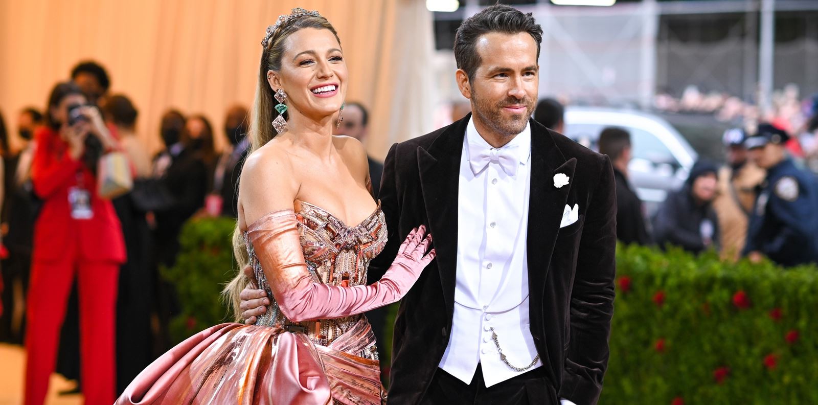 Met Gala 2022: Всички визии от червения килим