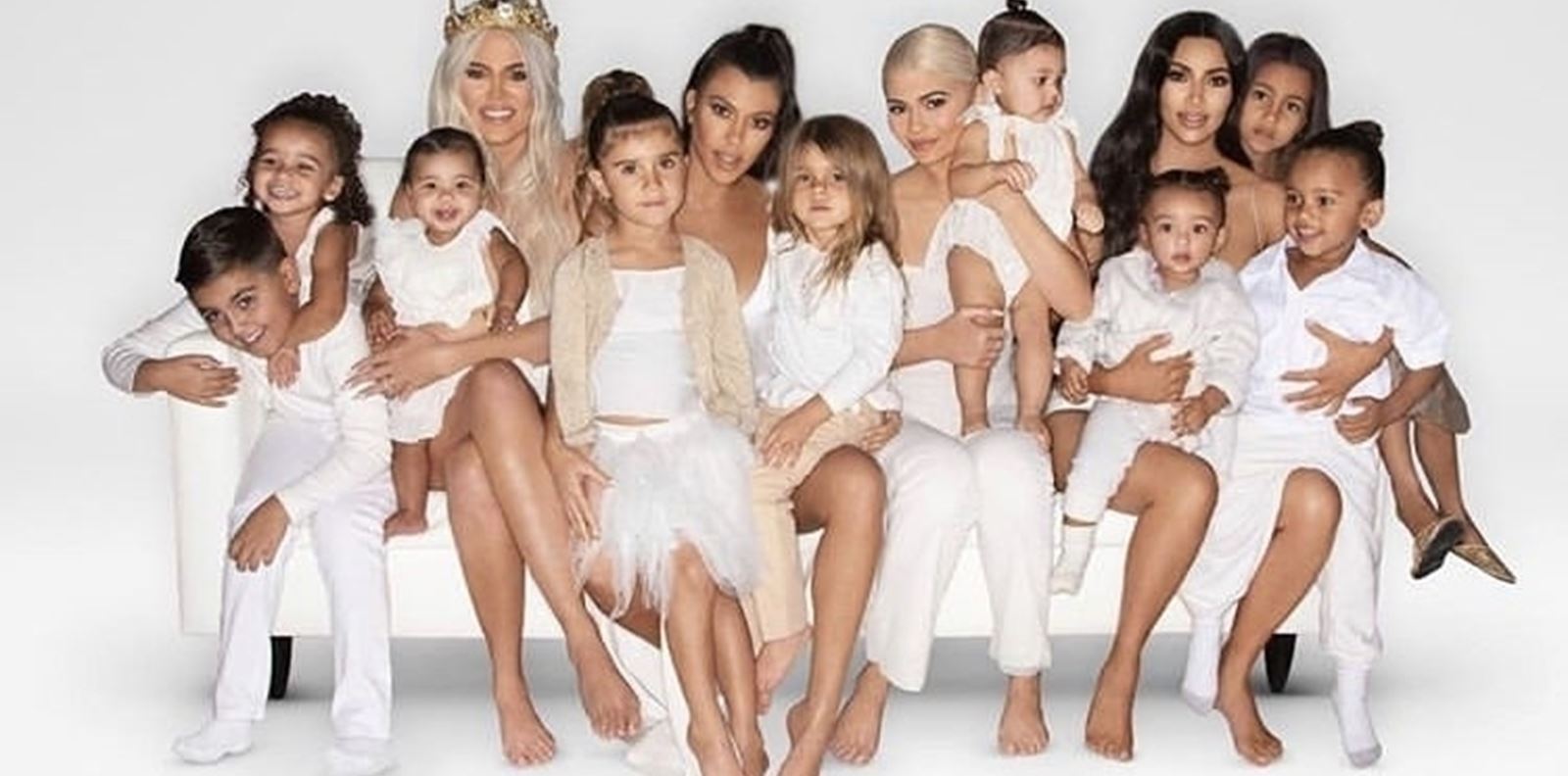 Коледни спомени от детството на сестрите Кардашиян