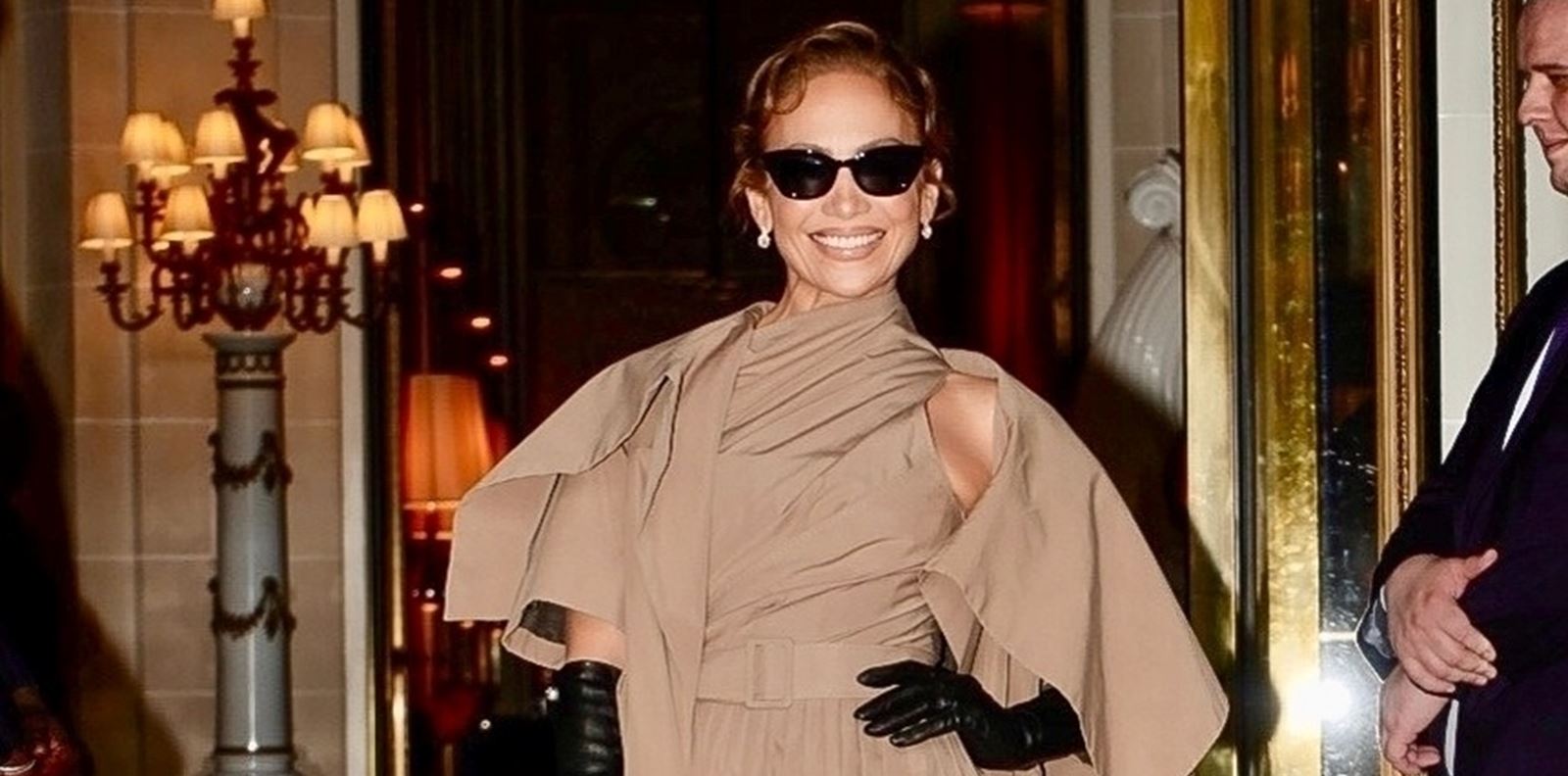 Дженифър Лопес превзе Париж