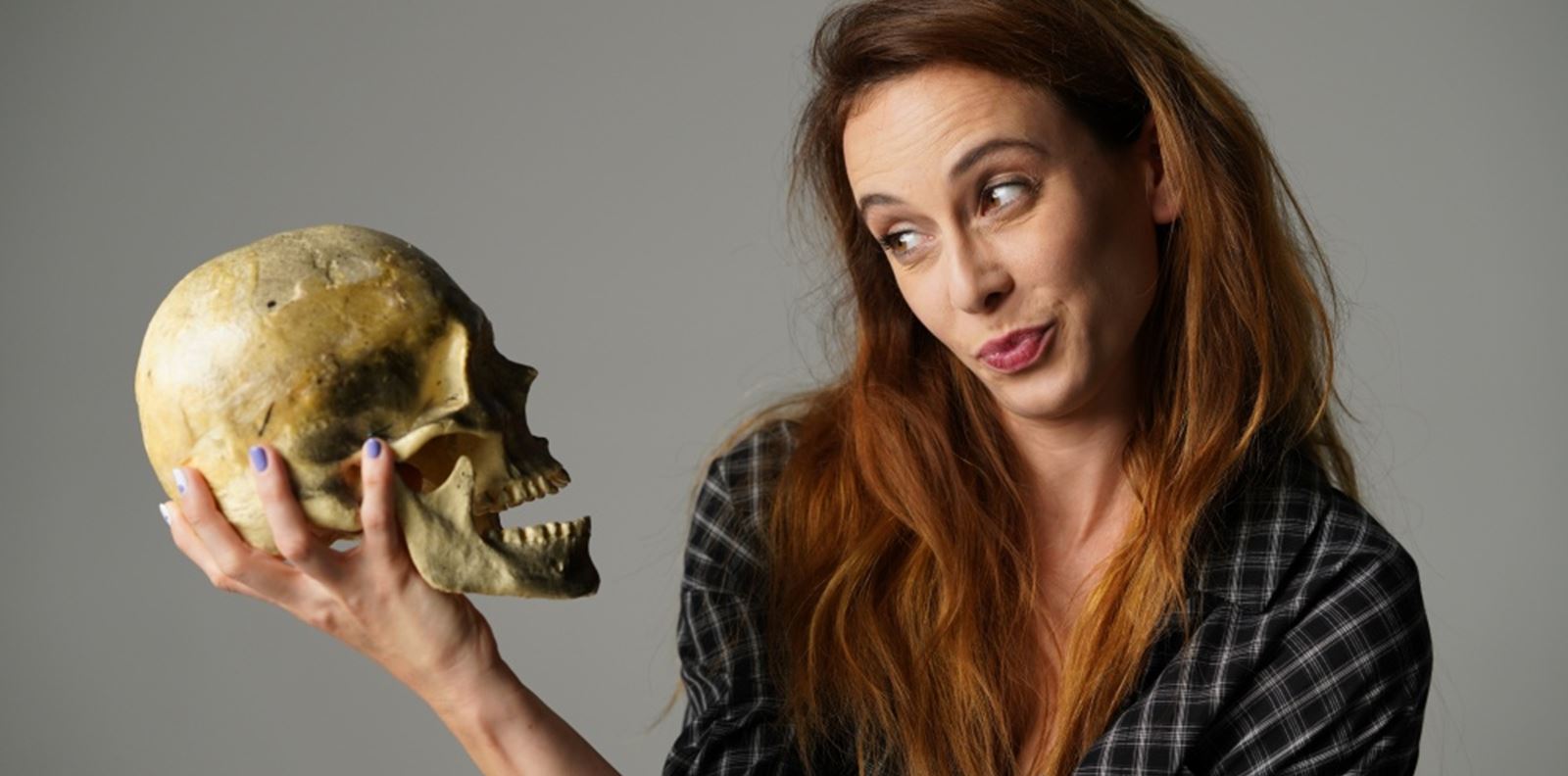 Весела Бабинова и нейният &quot;Пистолет в торнадо&quot;