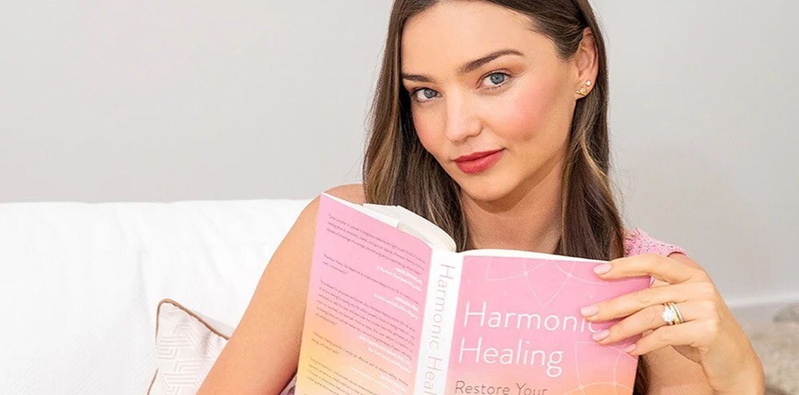 Съветникът по здравe на Миранда Кер идва в България