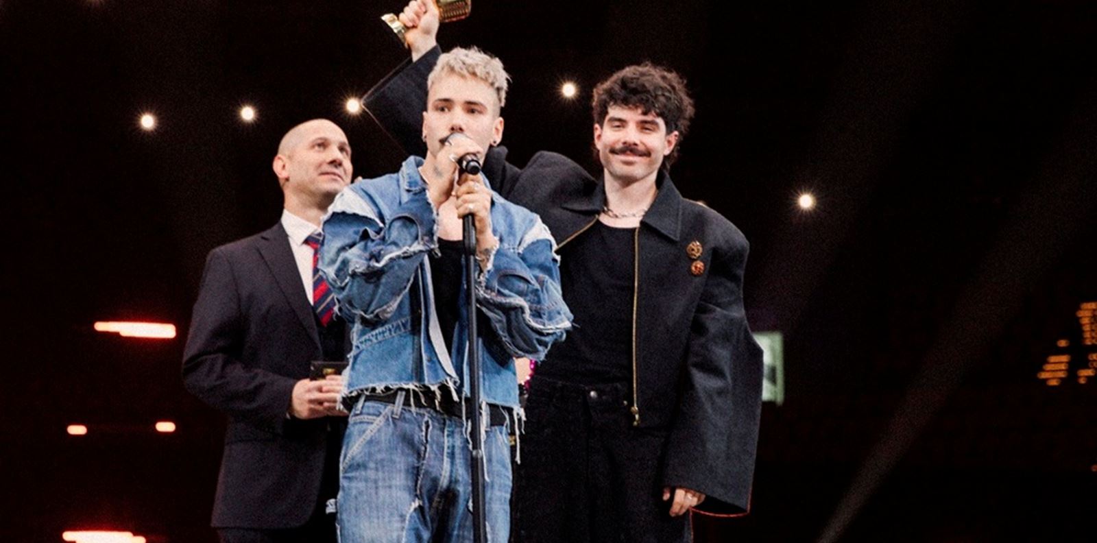 Група &quot;Молец&quot; с платинен албум