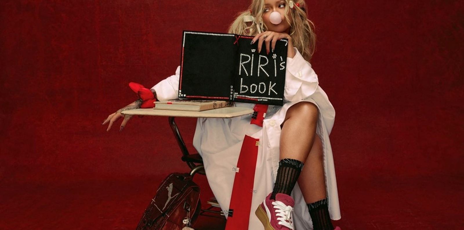 Риана се връща в училище с новата си колекция за Fenty X Puma