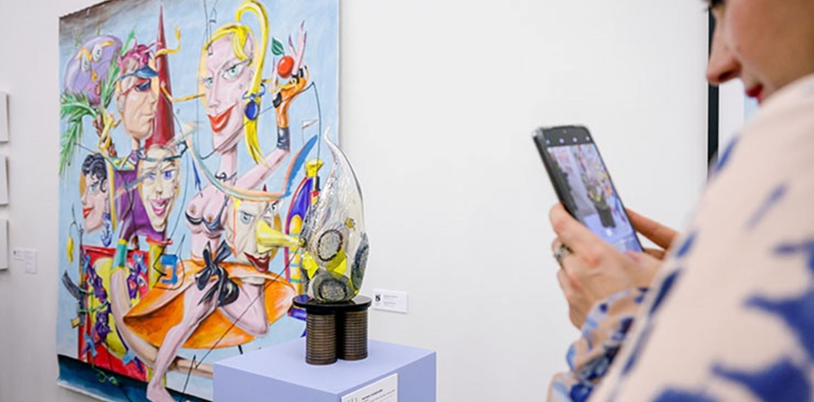 EVA празнува 25 години в галерия &quot;Структура&quot;