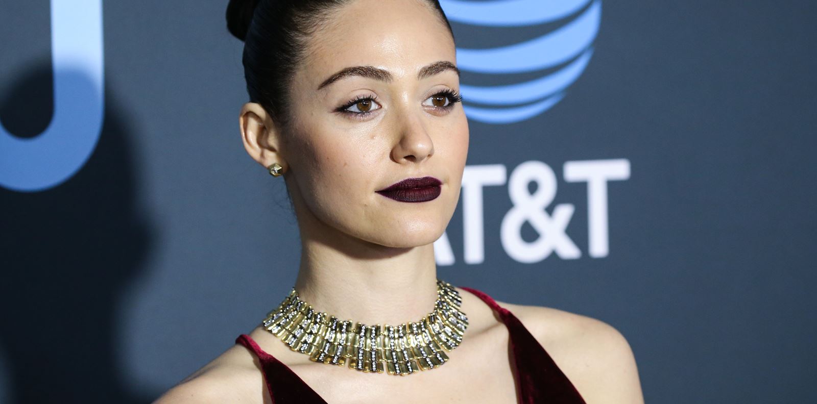 Еми Росъм: Ваксинирах се, докато бях бременна!