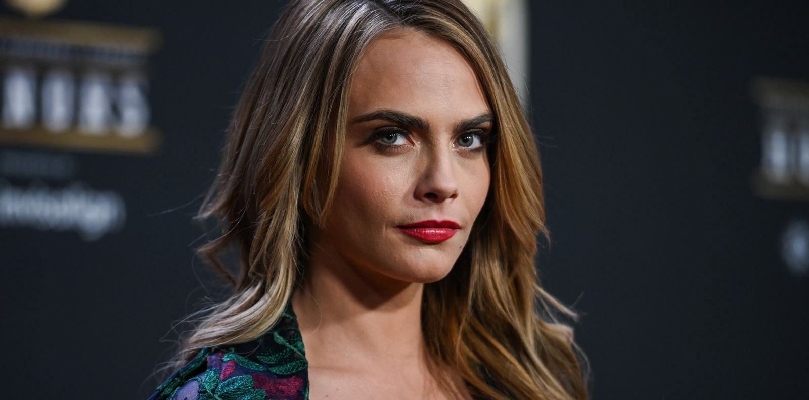 Кара Делевин се е разплакала на изпълнението на Риана на Super Bowl