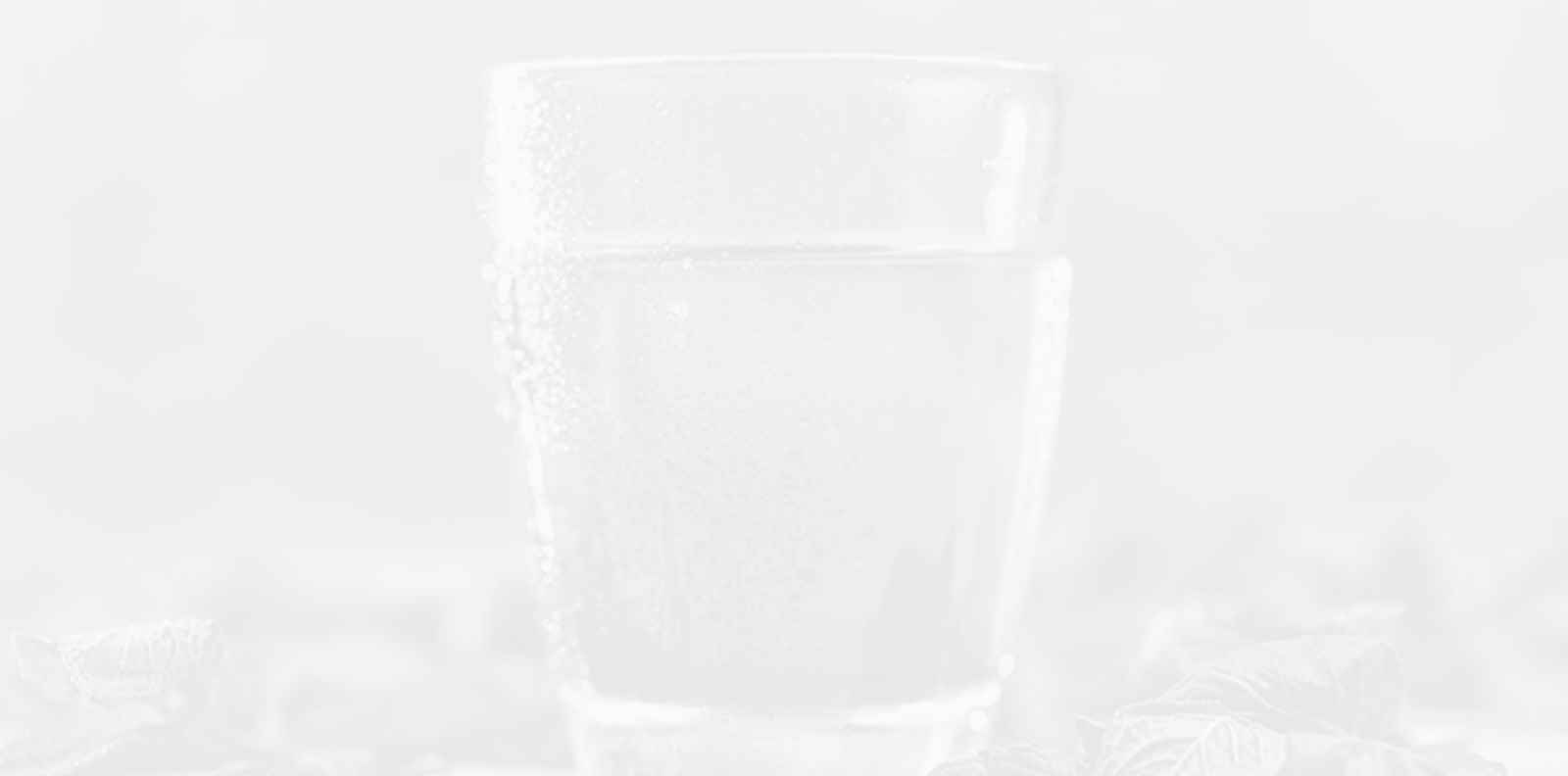 Хлорофилната вода: източник на здраве или просто мода?
