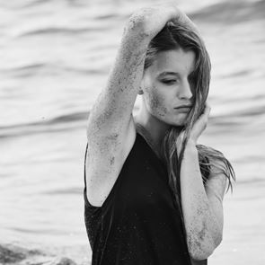 Мария Сотирова от страната на истината