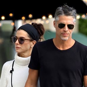 Почина приятелят на Сандра Бълок