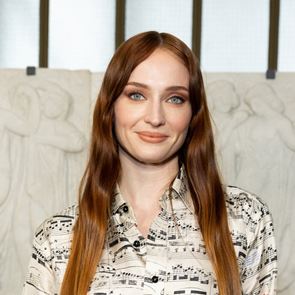 Софи Търнър продължи напред. Има нов мъж