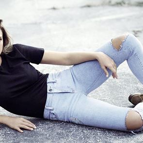 Джесика Алба има нужда от почивка, но не защото критиците не я харесват