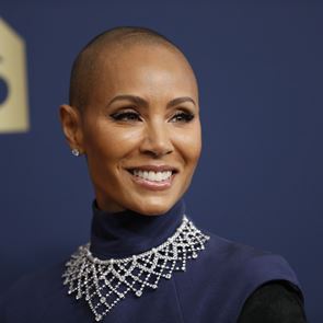 Джейда Пинкет &lt;em>Смит&lt;/em> ще разкаже историята си в книга