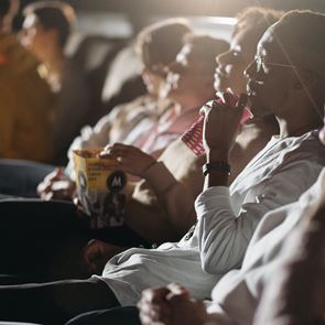 Кой, за бога, има време за ужасно дълги филми