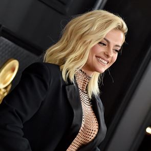 Биби Рекса: &quot;Не ми казвайте, че жените трябва да правят по-хубава музика