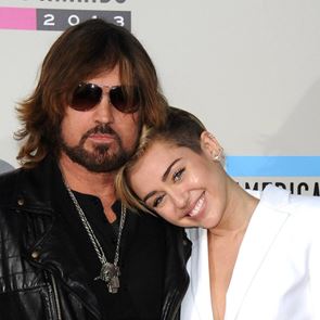 И бащата на &lt;em>Майли&lt;/em> &lt;em>Сайръс&lt;/em> се ожени