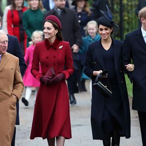 Как кралското семейство празнува Коледа