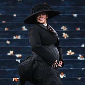 Риана стана майка на момиченце