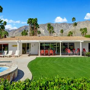 Съгласни сме да живеем в къщата на Уолт Дисни