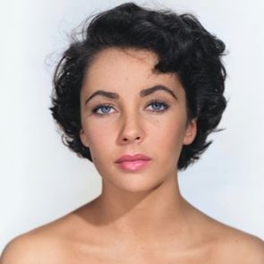 Нов филм разкрива истинската &lt;em>Елизабет&lt;/em> &lt;em>Тейлър&lt;/em>