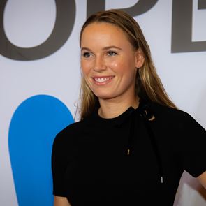 Каролине Возняцки обяви, че се отказва от тениса