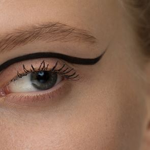 Важният въпрос: с грим или без грим