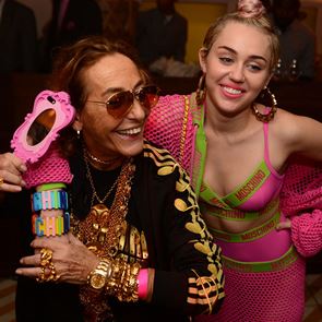 Карлин Серф дьо Дюдзел знае, че понякога more is more