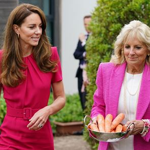 Кейт избра Alexander McQueen, Джил - &lt;em>Valentino&lt;/em>