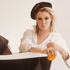 Айрленд &lt;em>Болдуин&lt;/em> разказва за ужасен инцидент в Instagram