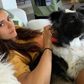 &lt;em>Нина&lt;/em> &lt;em>Добрев&lt;/em> отвори вратите на дома си в Калифорния