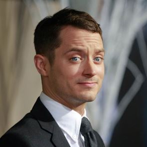 Илайджа Ууд се е оженил тайно в навечерието на Нова година