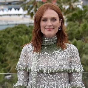 На 59 Джулиан Мур е без грим и без филтри: две са тайните за красотата й