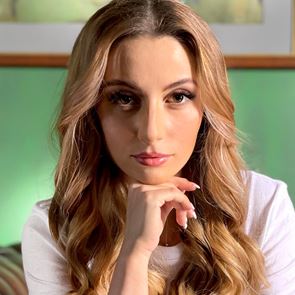 Любовният саундтрак (в живота) на Михаела Маринова