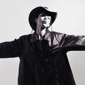 МОДА: A Cowgirl From Venus