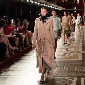 Chanel заложи на драматизма и аристократичния поглед