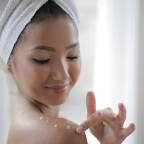 Сквалан е новата любима хидратираща съставка за кожата