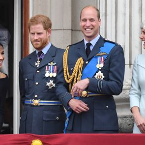 Драмите в живота на принц <em>Хари</em> и Меган Маркъл далеч не са приключили...