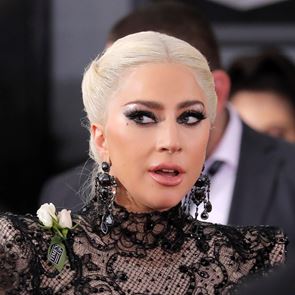 Заглавието на новия албум на &lt;em>Лейди&lt;/em> &lt;em>Гага&lt;/em> изненада мрежата. Но какво общо има Адел?